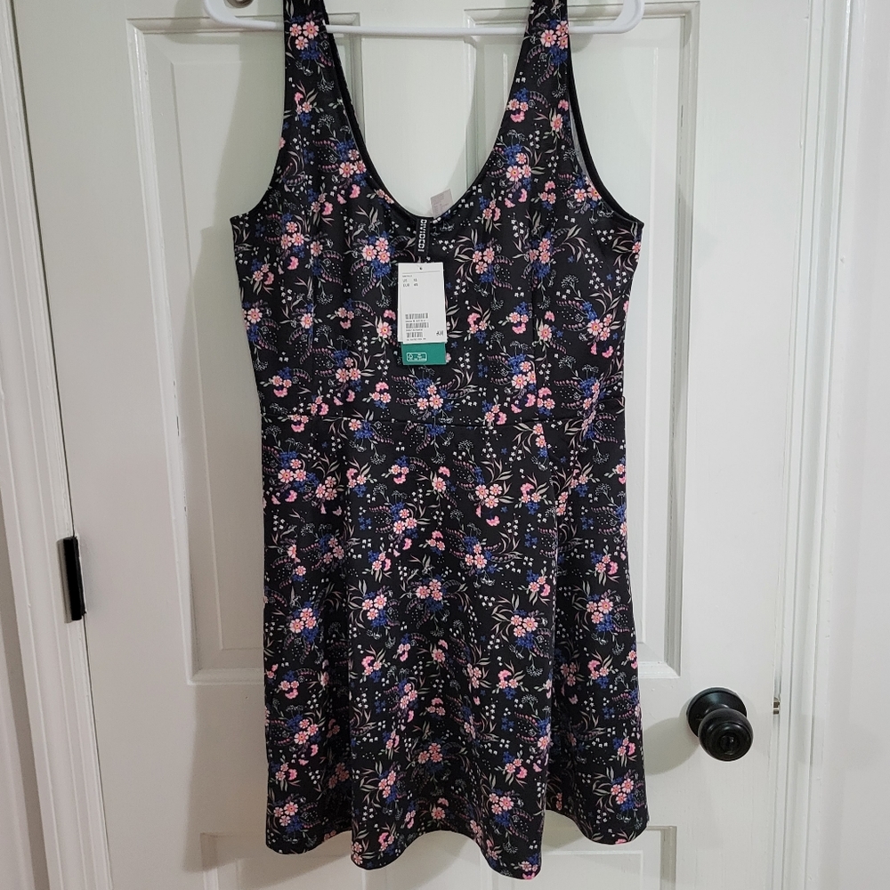 H&M dress size 16 NWT